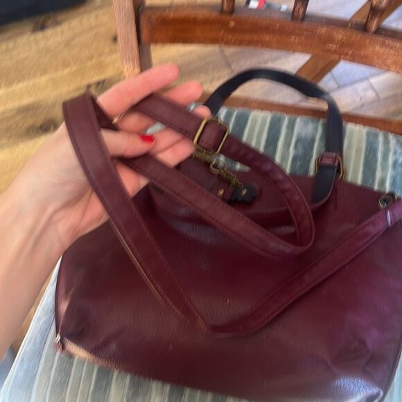 G.H Bass & Co Purse - Picture 6 of 8